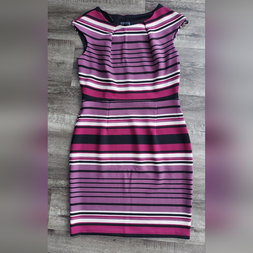 Sheath dress (Purple Striped) Size 6